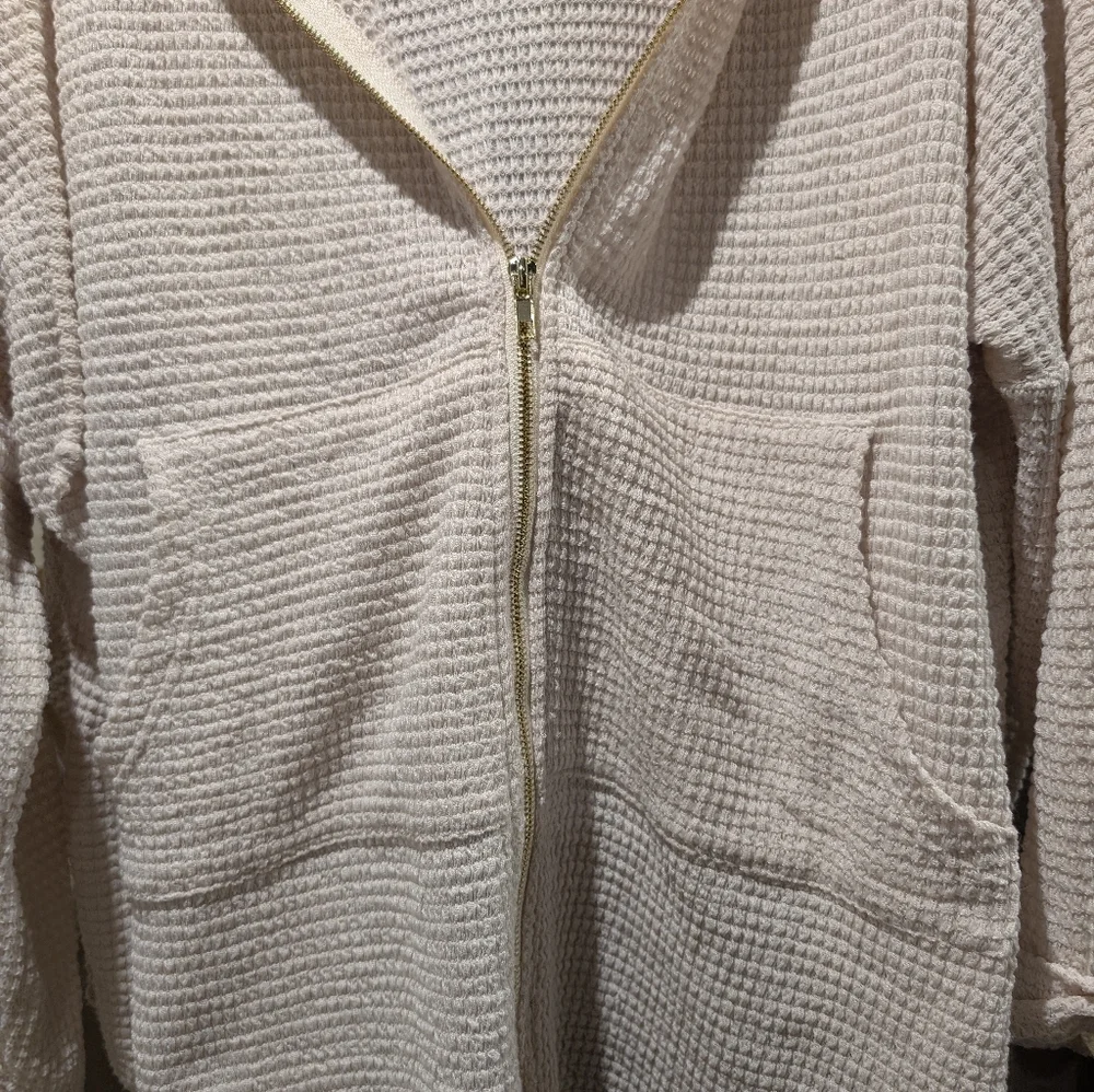 CAUGHT YOU LOOKIN SIDE SLIT THERMAL ZIP UP - Picture 3 of 8